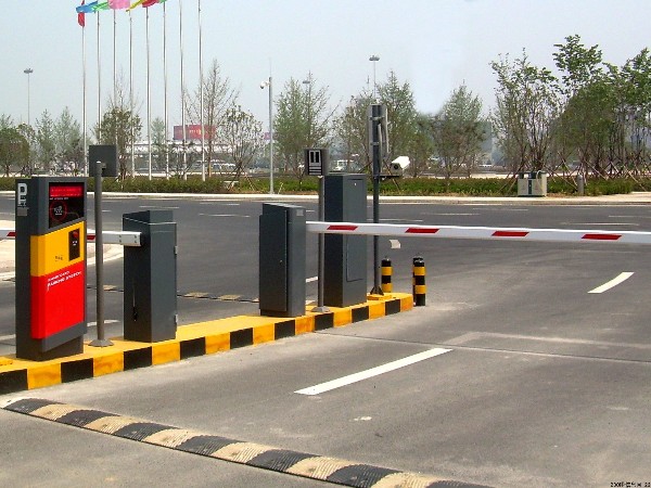 小区车辆怎么管理？智能停车场系统助力小区车辆管理