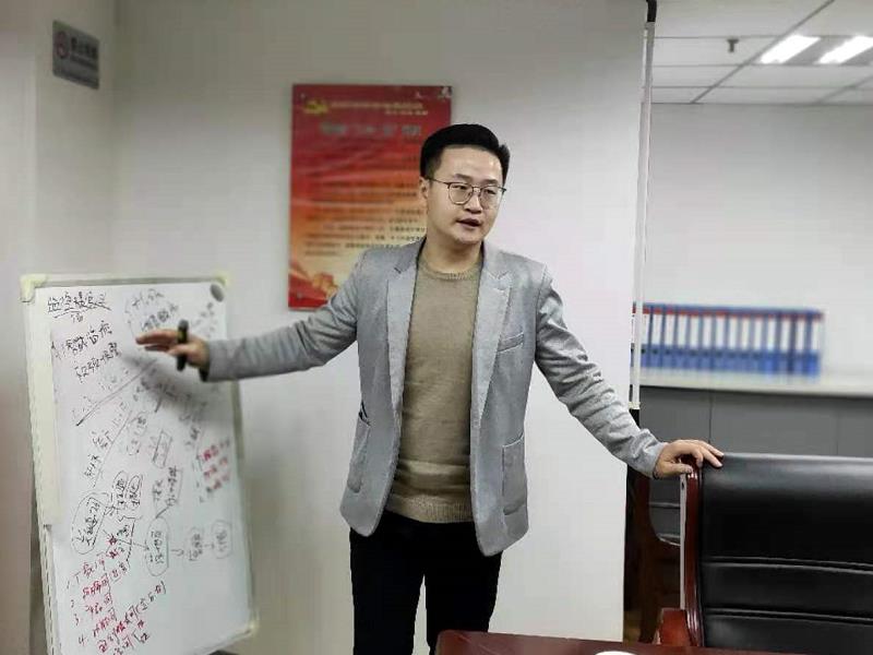 杨兵兵老师到陕西新利全站体育官网登录网址赋能指导